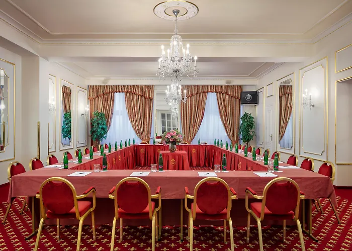 Hotel Ambassador Zlata Husa