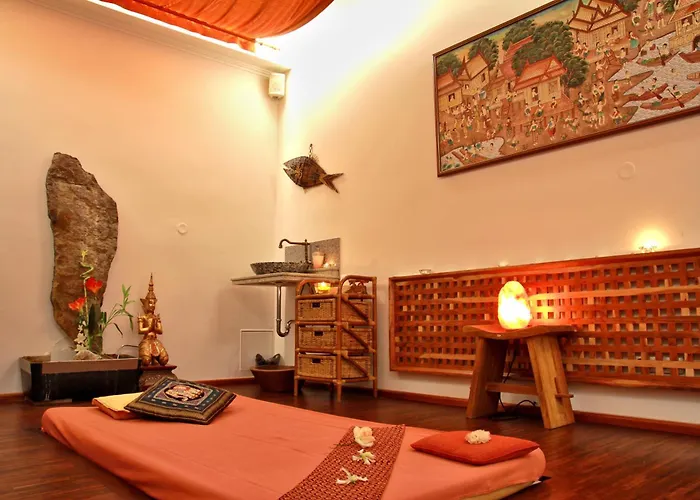 Hotel Ambassador Zlata Husa