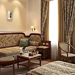 Hotel Ambassador Zlata Husa 5*