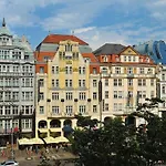 Hotel Ambassador Zlata Husa