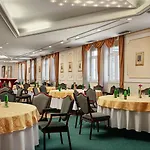 Ambassador Zlata Husa Hotel Praag