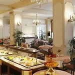 Hotel Ambassador Zlata Husa