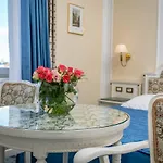 Ambassador Zlata Husa 5*