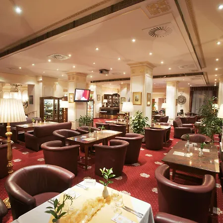 Hotel Ambassador Zlata Husa 5*