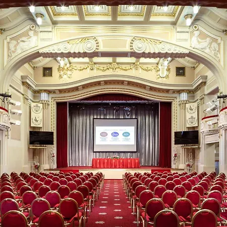 Ambassador Zlata Husa