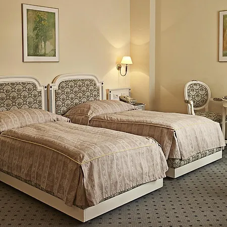 Ambassador Zlata Husa