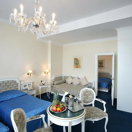 Ambassador Zlata Husa 5* Prag