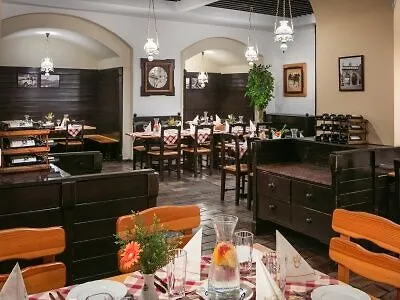 Hotel Ambassador Zlata Husa 5*