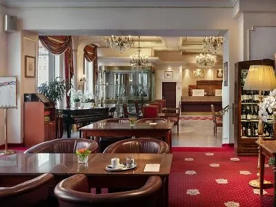 Hotel Ambassador Zlata Husa
