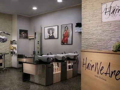 Ambassador Zlata Husa Hotell 5*