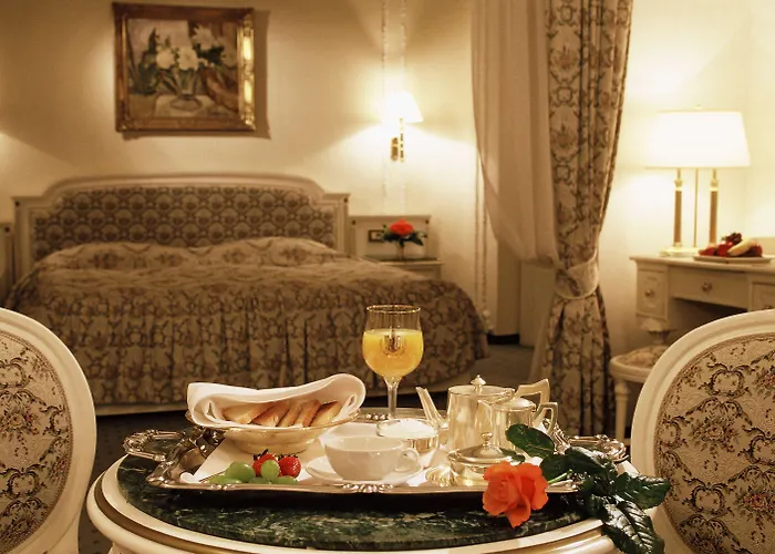 Otel Ambassador Zlata Husa Prag